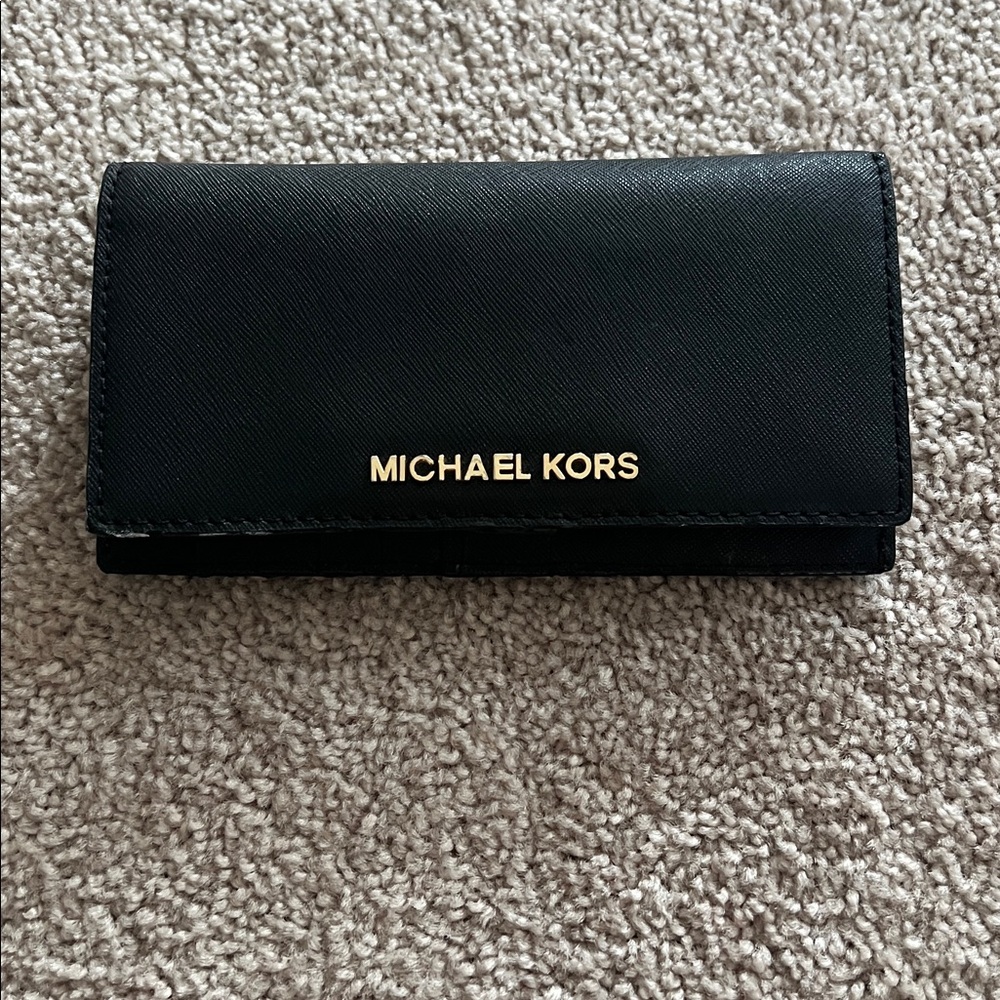 Michael Kors Black Jet Set Travel Wallet